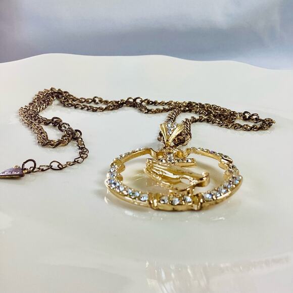 Guess Chain + Praying Hands Crystal Pendant - Picture 5 of 6
